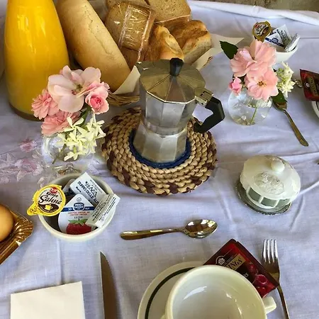 Borgo Magico A Due Passi Dalla Rocchetta Mattei Lägenhet *