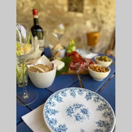 Lägenhet Borgo Magico A Due Passi Dalla Rocchetta Mattei